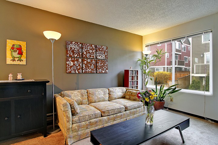 3413 Gilman Ave W Unit 204 Unit 204 Seattle WA 98199