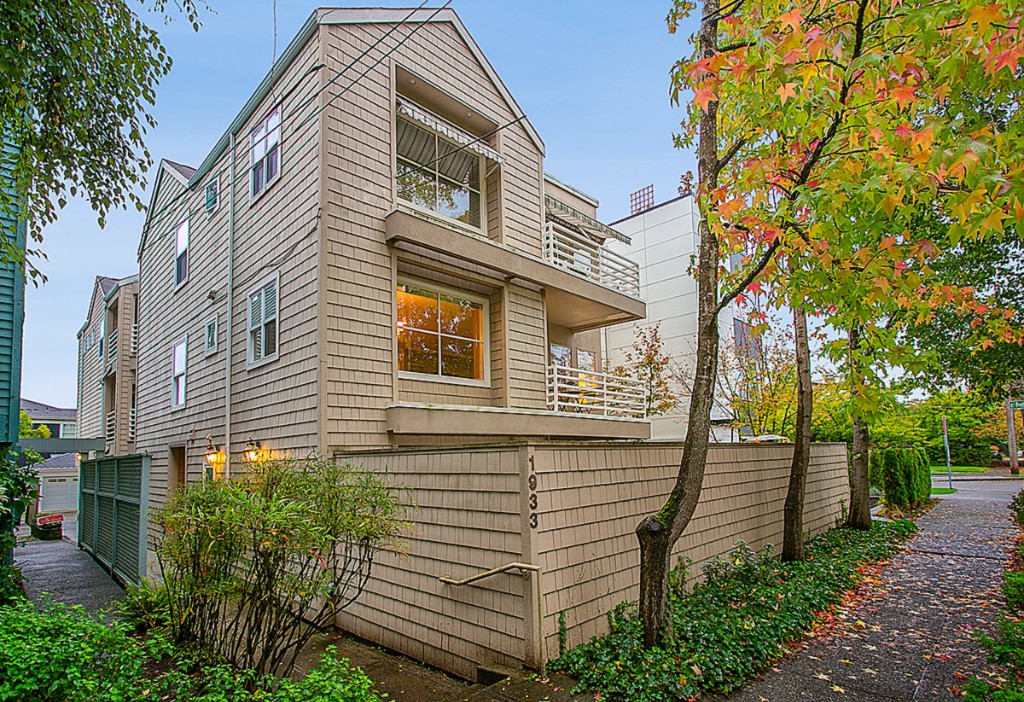 1933 42nd Ave E Unit 2 Unit 2 Seattle WA 98112