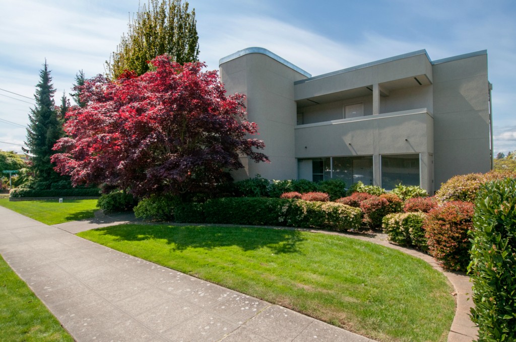 4457 44th Ave SW Unit 201 Unit 201 Seattle WA 98116