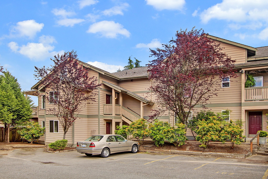 3836 W Lake Sammamish Pkwy NE Unit 103 Unit 103 Redmond WA 98052