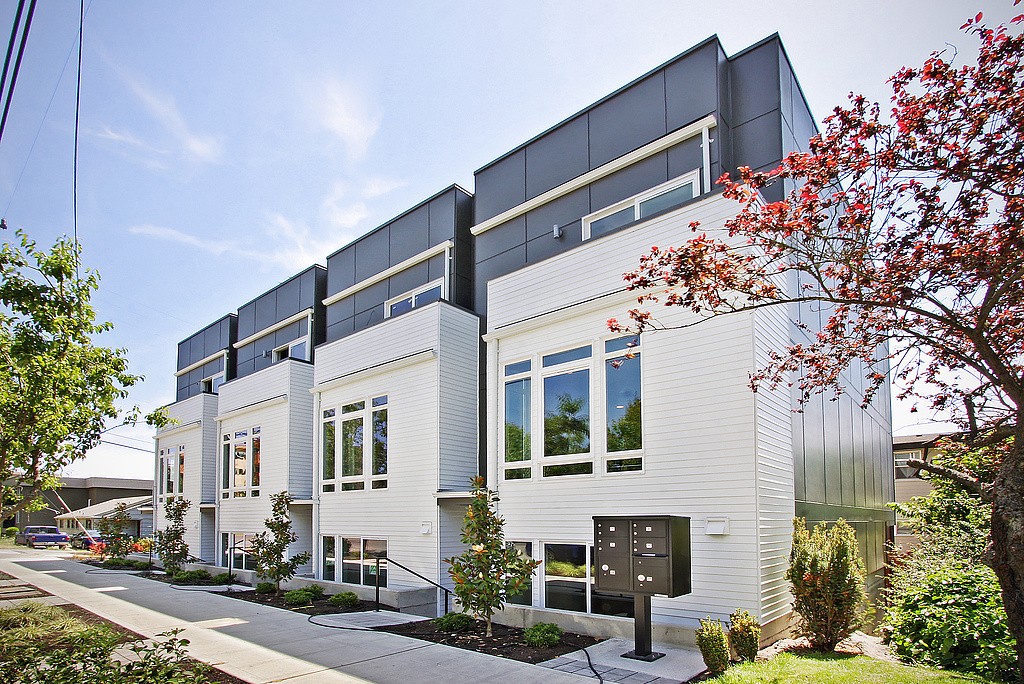 3007 NW 56th St Seattle WA 98107