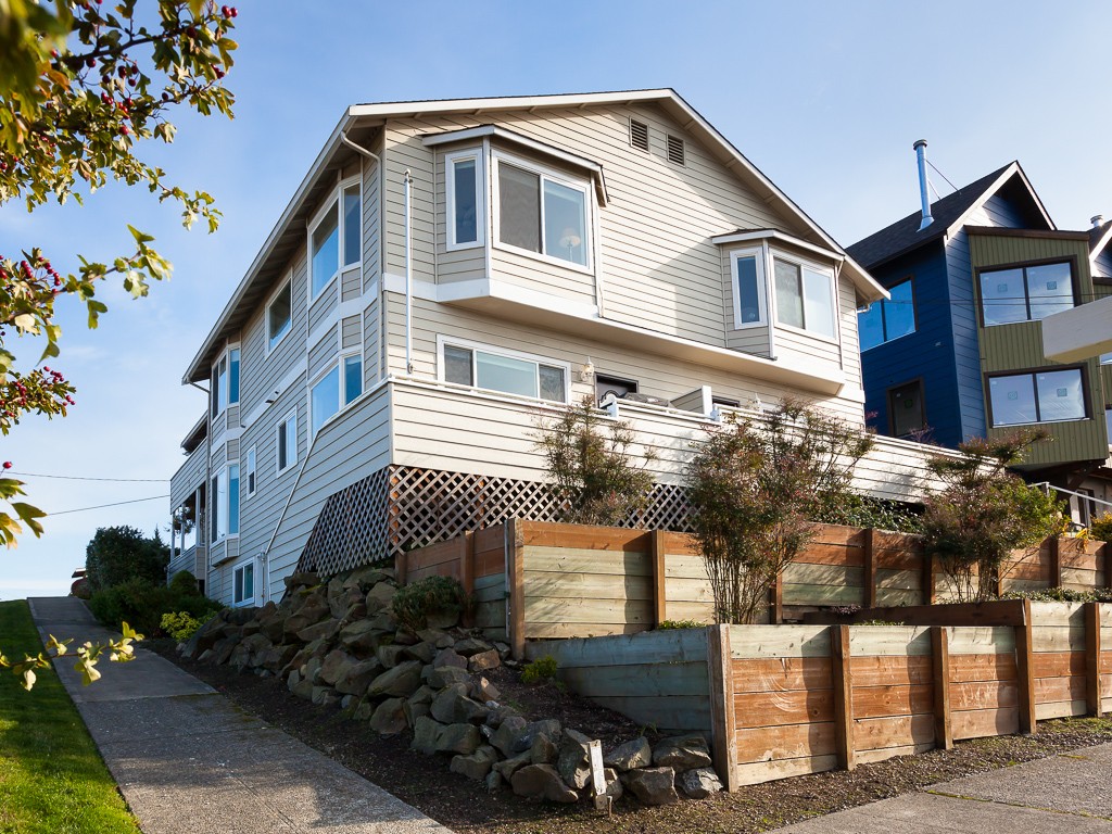 3656 13th Ave W Unit 3658 Unit 3658 Seattle WA 98119