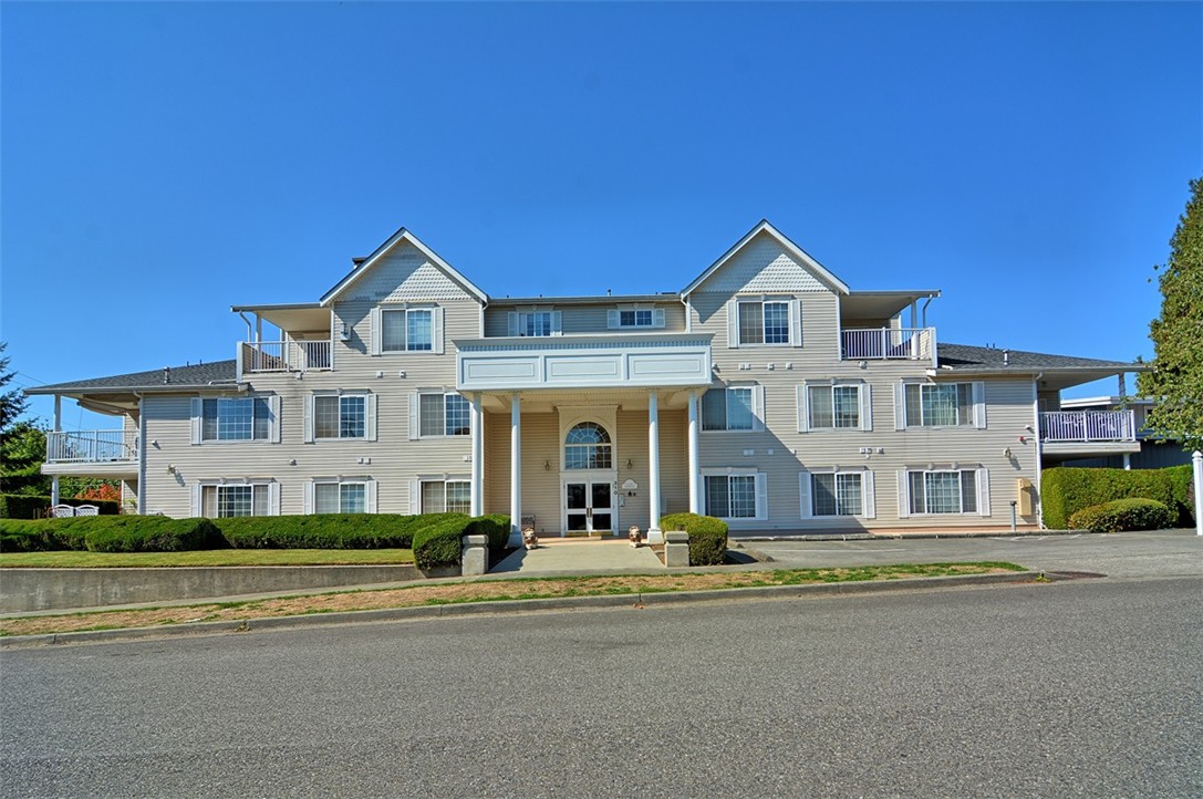 310 N Dunham Ave Unit 302 Unit 302 Arlington WA 98223