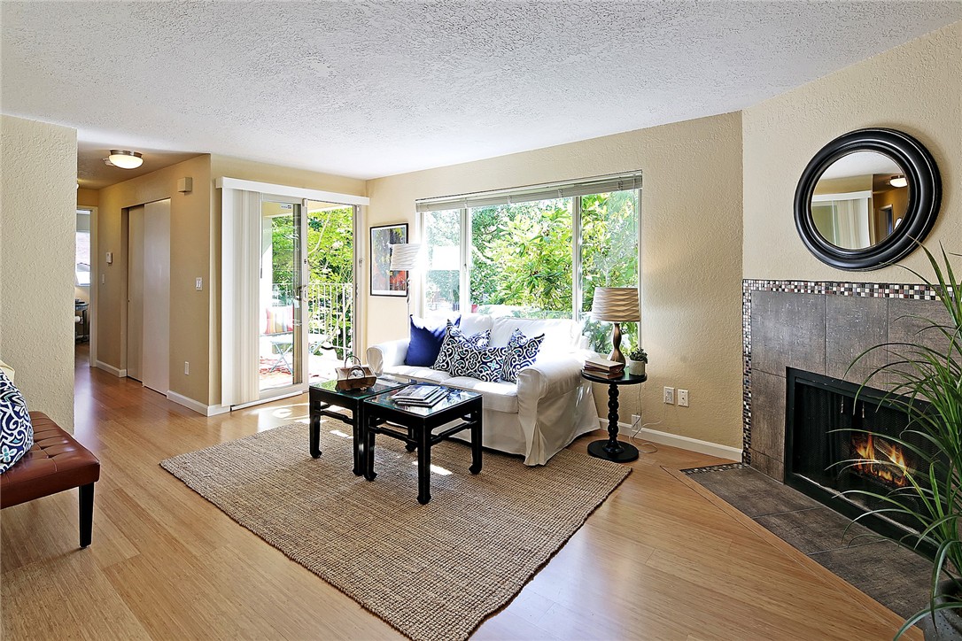 3903 Woodland Park Ave N Unit 101 Unit 101 Seattle WA 98103