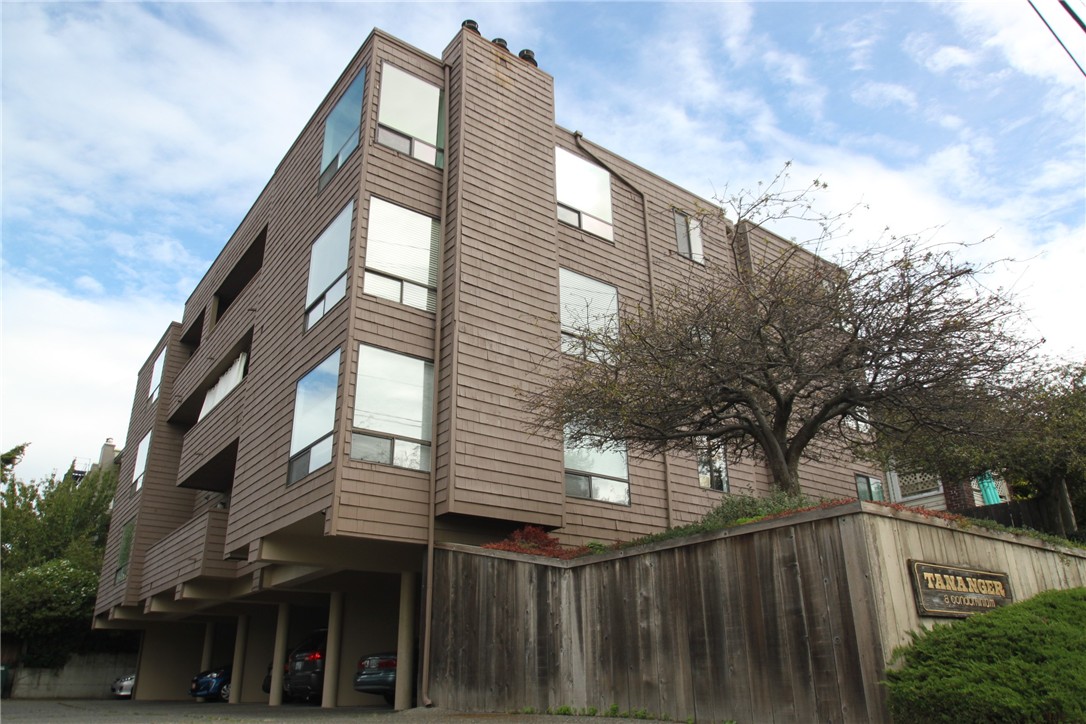 1404 W Boston St Unit 301 Unit 301 Seattle WA 98119