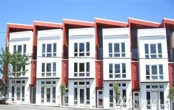 6708 15th Ave NW Unit  Seattle WA 98117