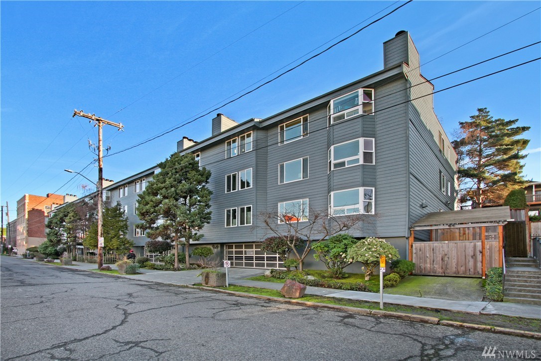 210 Boylston Ave E Unit 202 Unit 202 Seattle WA 98102