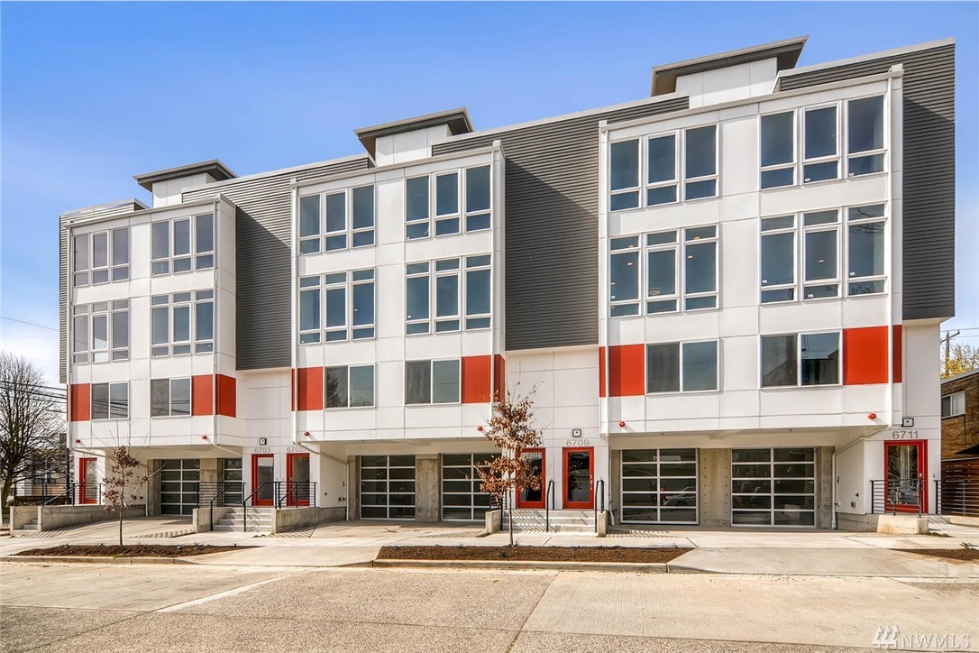 6705 A Mary Ave NW Unit  Seattle WA 98117