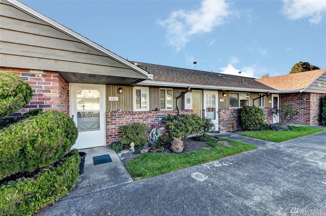 21118 77th Pl W Unit 102 Unit 102 Edmonds WA 98026