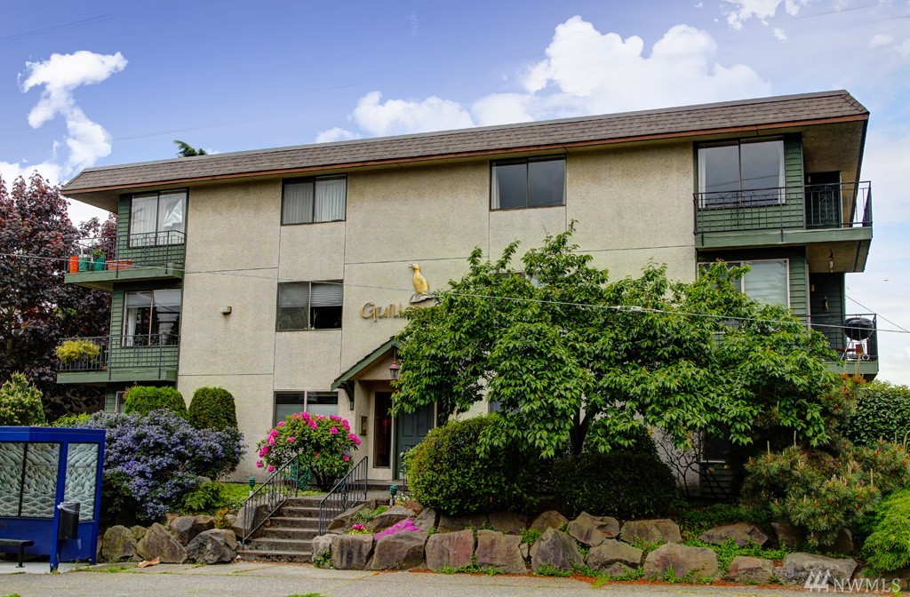 8415 5th Ave NE Unit 302 Unit 302 Seattle WA 98115