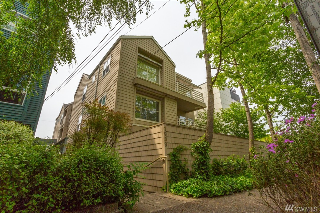1933 42nd Ave E Unit 2 Unit 2 Seattle WA 98112