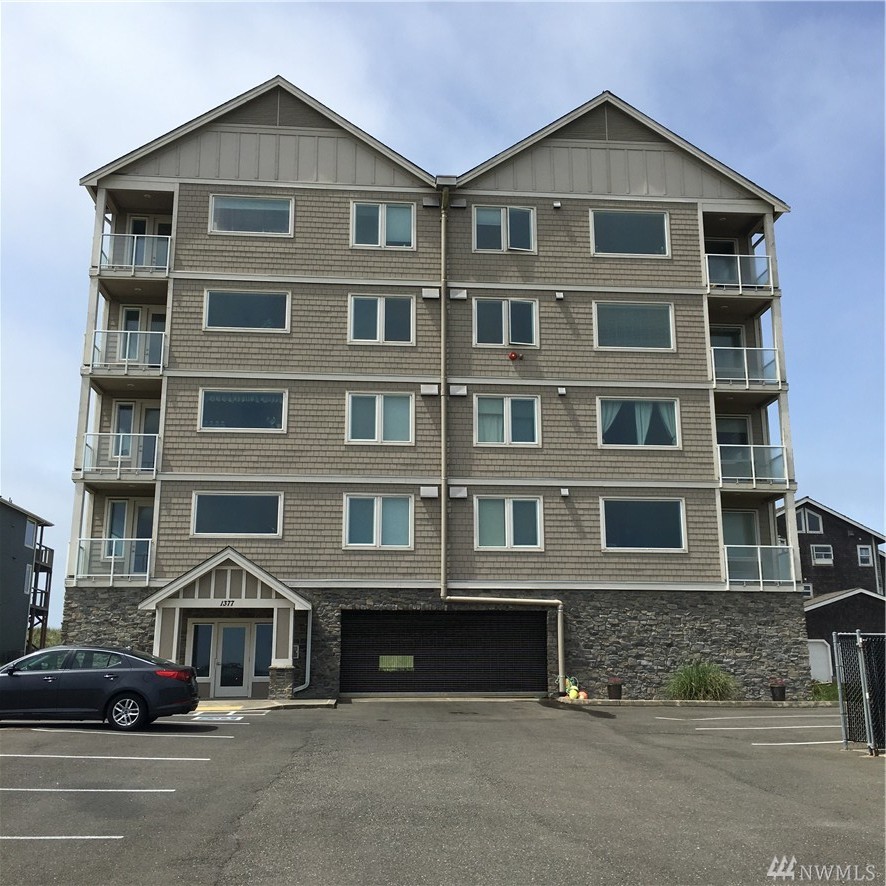 1377 Ocean Shores Blvd SW Unit 301 Unit 301 Ocean Shores WA 98569