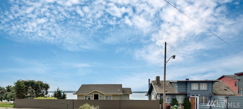4226 Beach Dr SW Unit 101 Unit 101 Seattle WA 98116