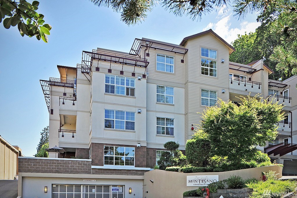 7549 SE 29th St Unit 103 Unit 103 Mercer Island WA 98040