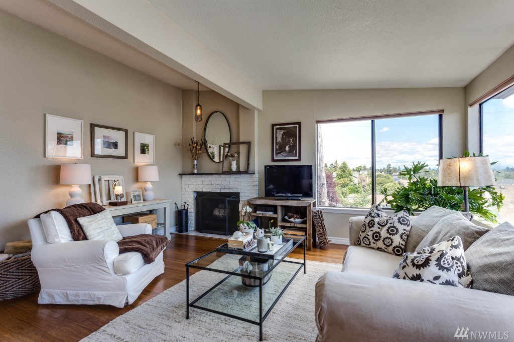 7518 24th Ave NW Unit 402 Unit 402 Seattle WA 98117